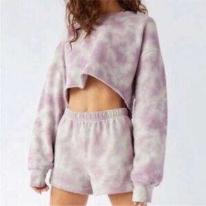 Aritzia TNA tye dye purple size 1 cropped sweats